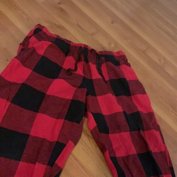 *Brand New* pj pants with adjustable waist and cropped leg - Picture 4 of 4